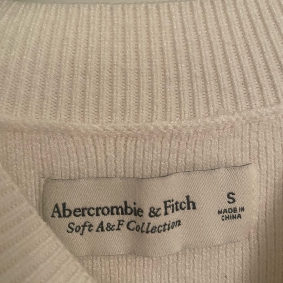 Abercrombie & Fitch Cream and Tan Striped Crewneck Sweater - Picture 3 of 3